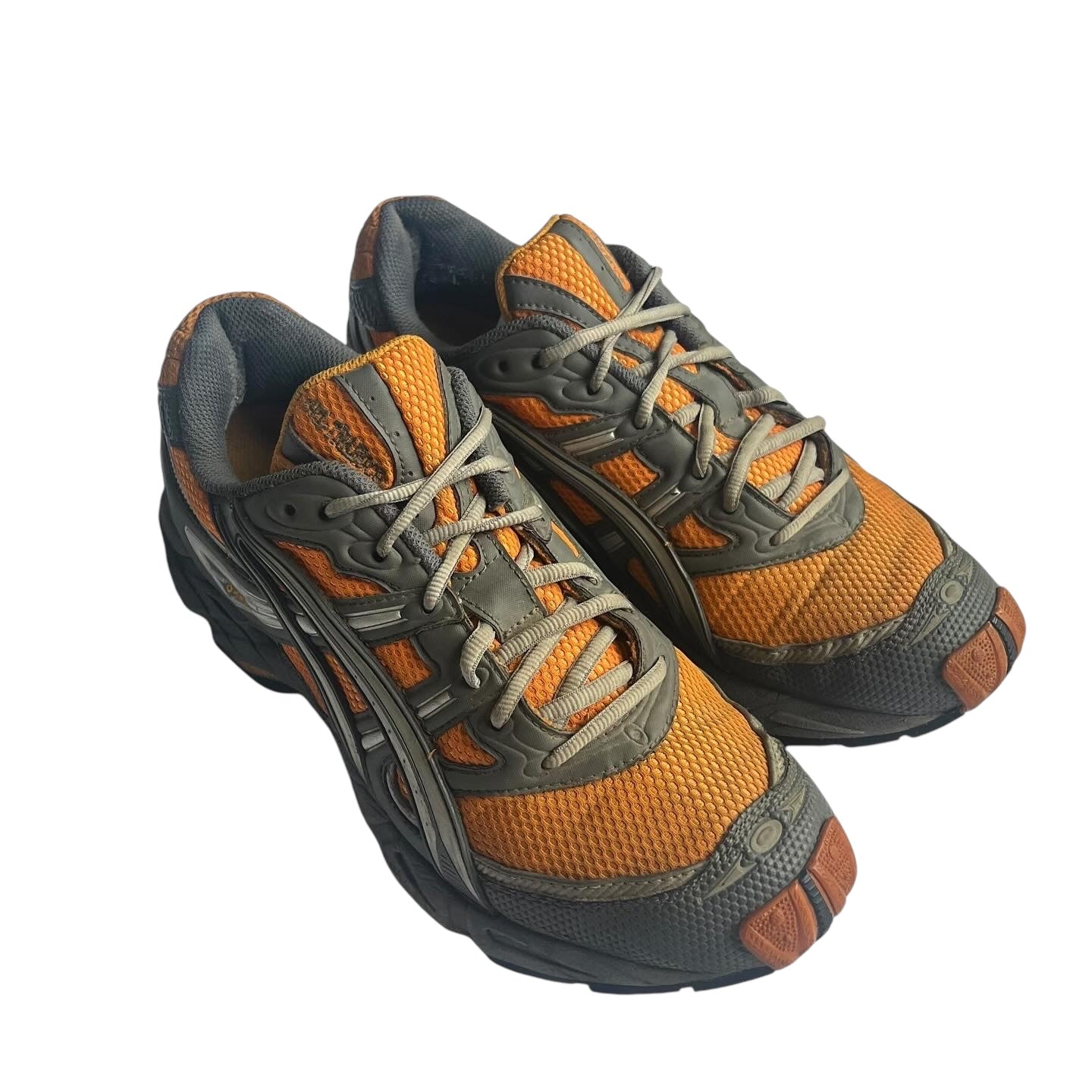 Asics 00s trail running shoes