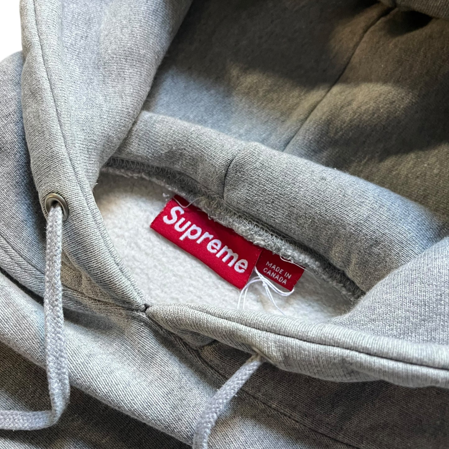 Supreme 00s hoodie